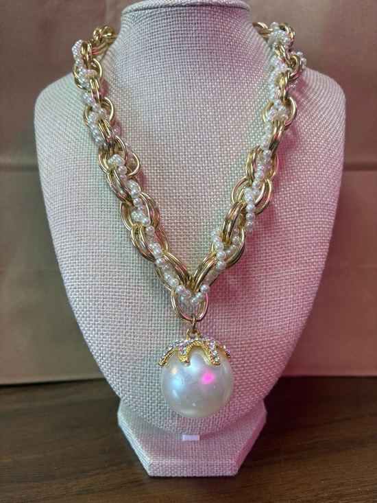 Jewelry - Gold Chain Pearl Pendant Necklace - Women Jewelry